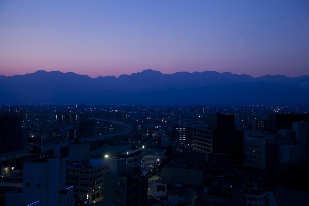 富山エクセルホテル東急 エクステリア 写真